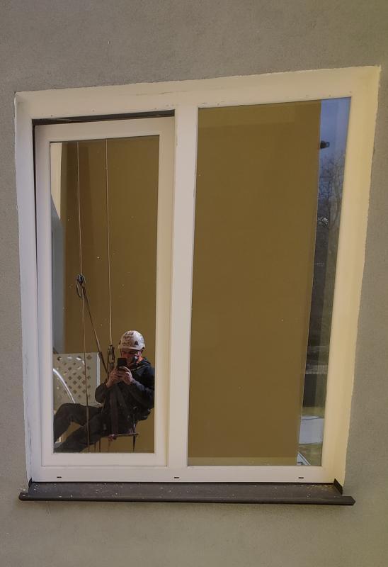 Монтаж корзин для наружных блоков кондиционеров